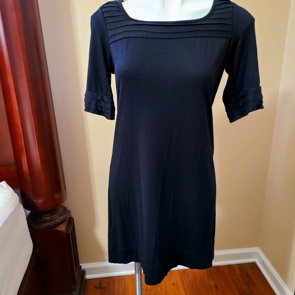 Pull over black banana republic cotton dress